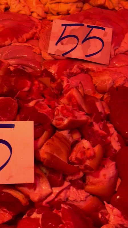 Meat & Pigs Heads For Sale